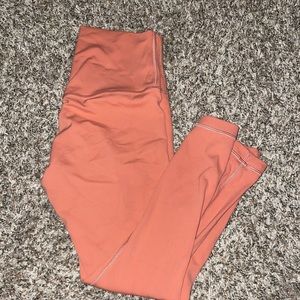 Lululemon crop leggings